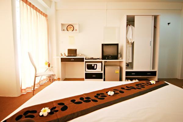 The Residence Prachinburi 304 Bagian luar foto